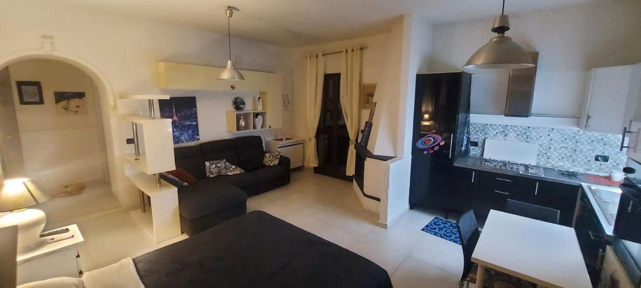 Appartamento Suite Deluxe Climatiz Cucina Giardino Wifi Smart Tv Amazon Prime Video Inclusi Aci Bonaccorsi Eksteriør bilde