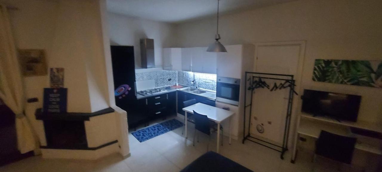 Appartamento Suite Deluxe Climatiz Cucina Giardino Wifi Smart Tv Amazon Prime Video Inclusi Aci Bonaccorsi Eksteriør bilde